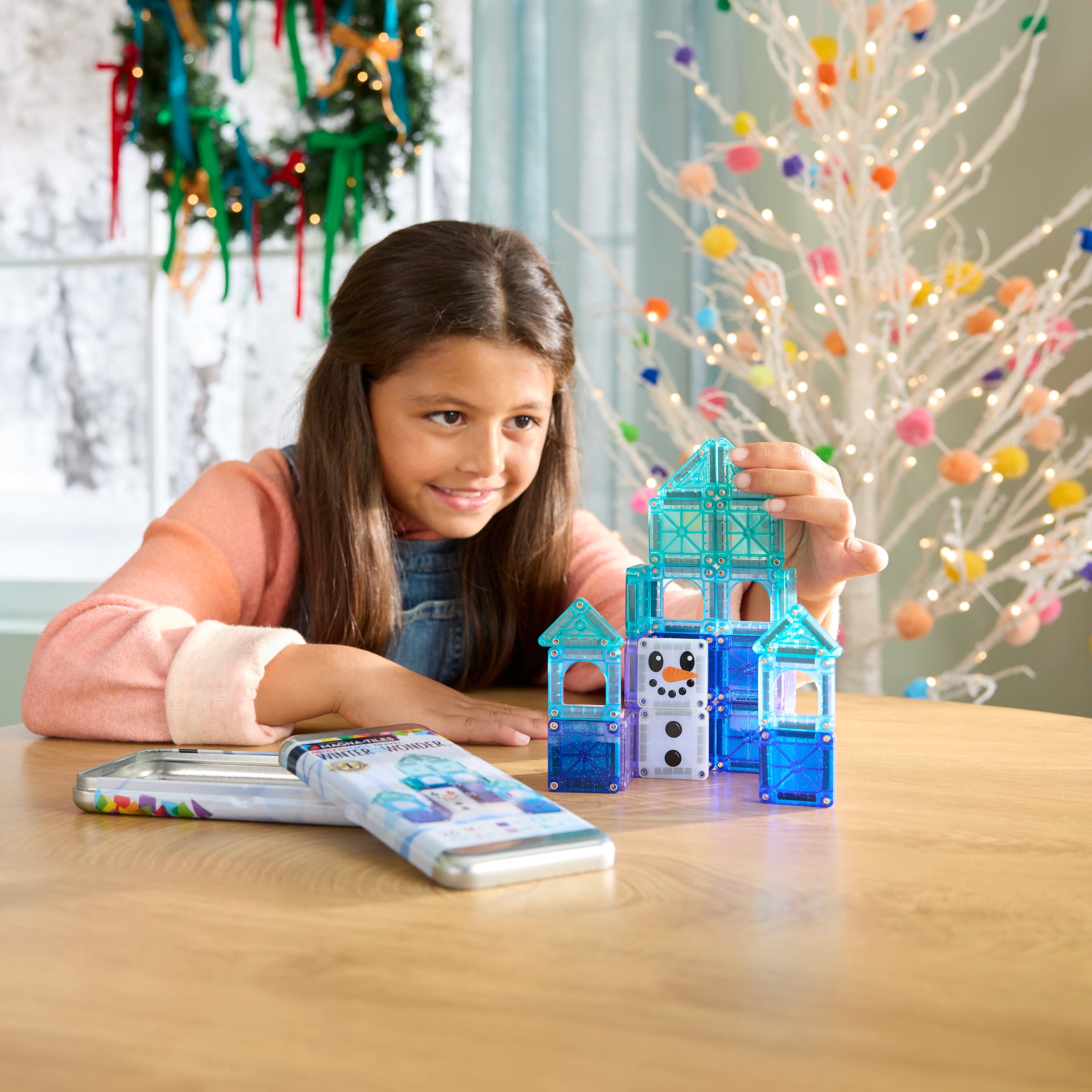 25MMT_Winter_Wonder_LS1_RGB_1x1M.jpg